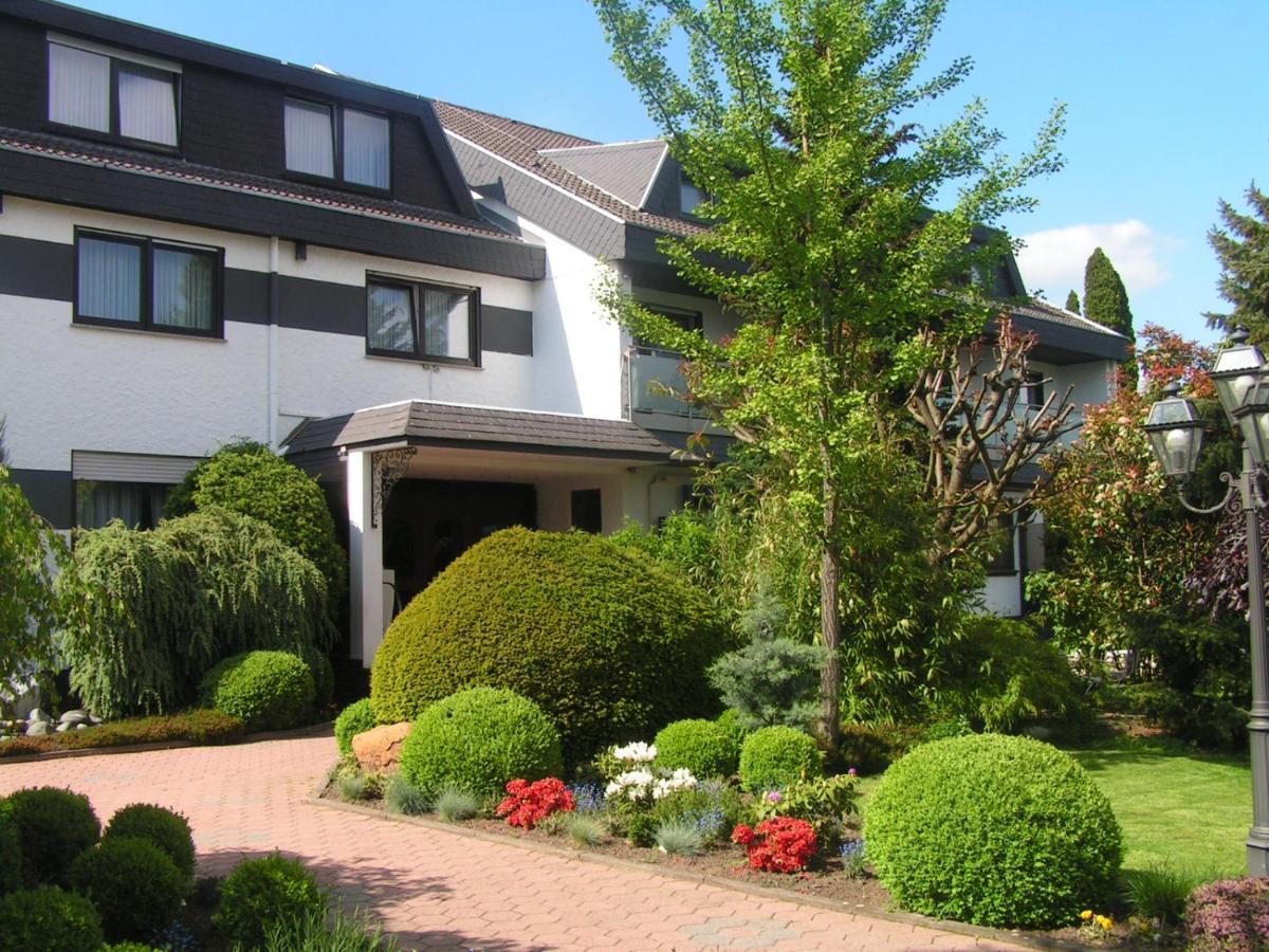 Dreispitz -B&B-Hotel Garni Hofheim am Taunus Exterior foto